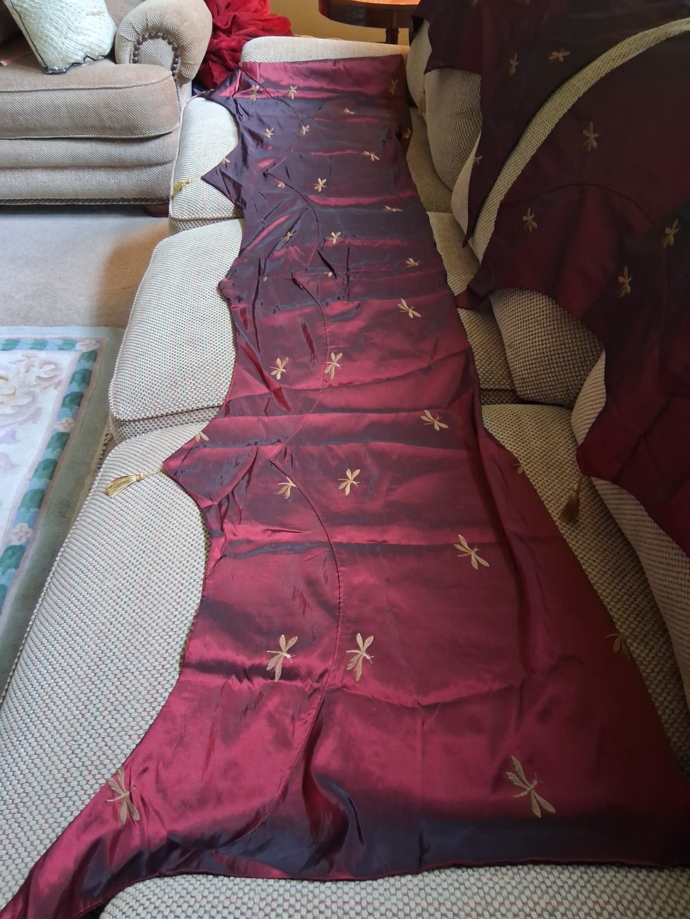 Deep Wine Valances with Gold 💛Dragonfly Accents & Tassels - Picture 4 of 16